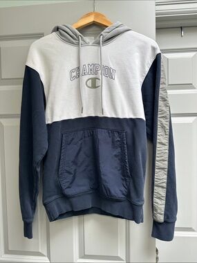 Champion Colorblock Crewneck Hoodie in Navy and Light Gray